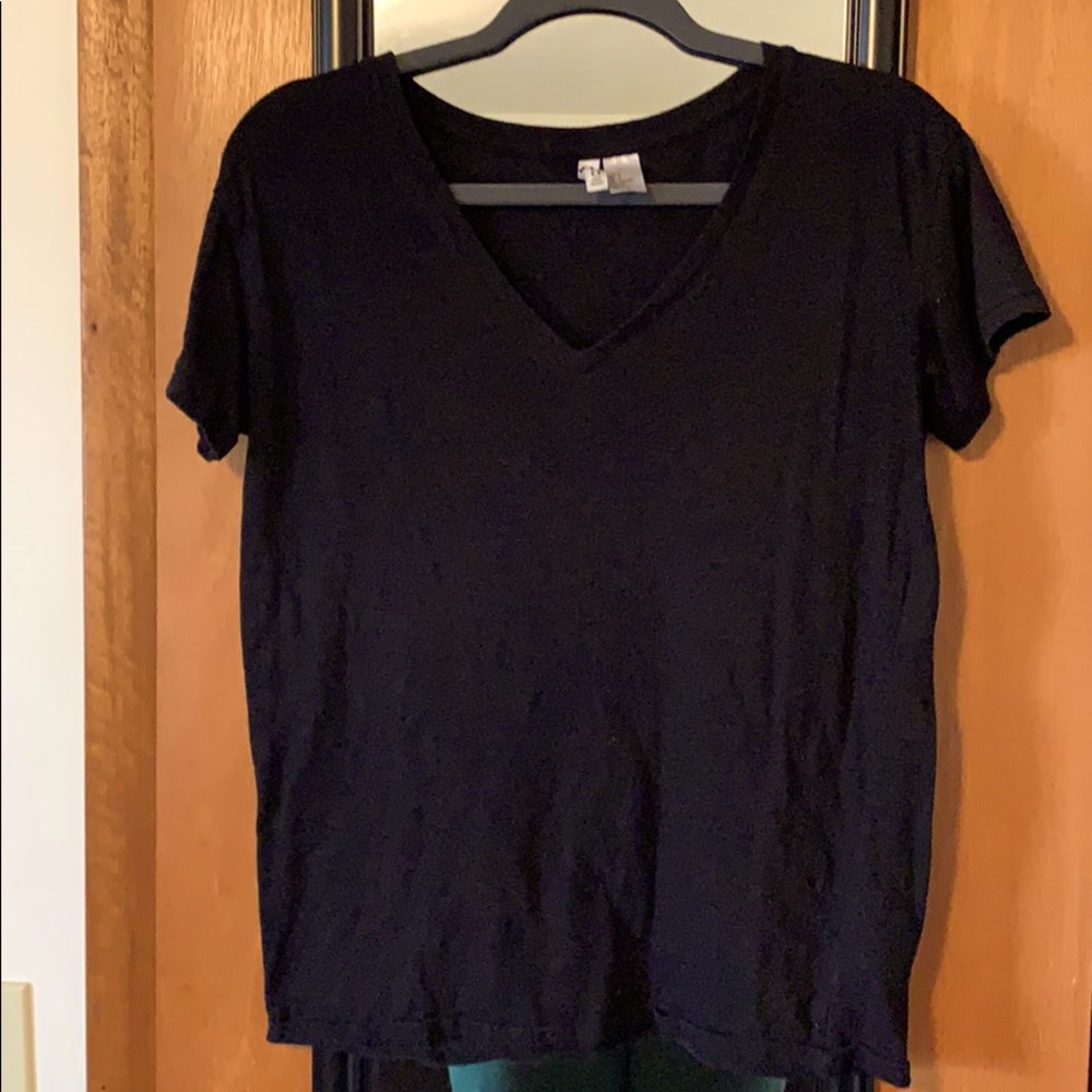 Vneck tshirt